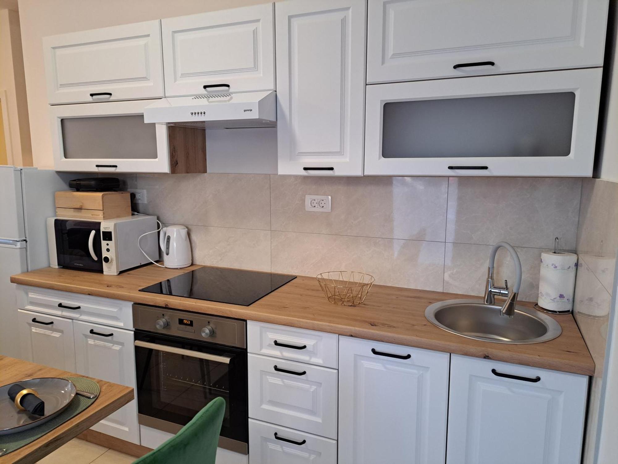 Iko Apartment *